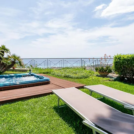 With Sea View Jacuzzi Villa Vallecrosia